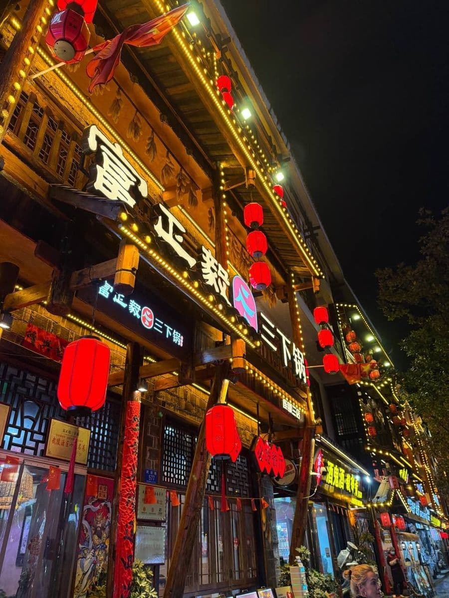 Что нужно знать перед поездкой в Китай: Alipay, WeChat, интернет, карты и приложения